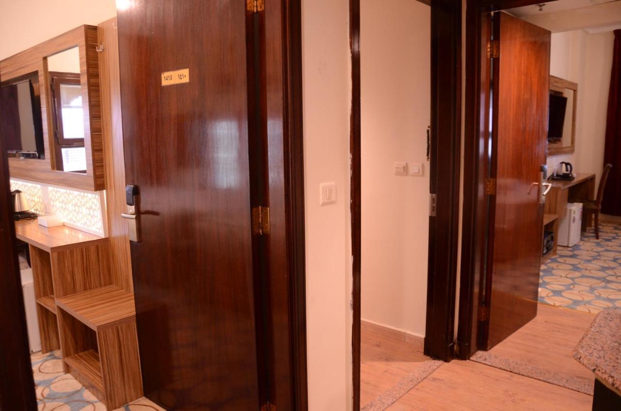 Artal International Hotel *